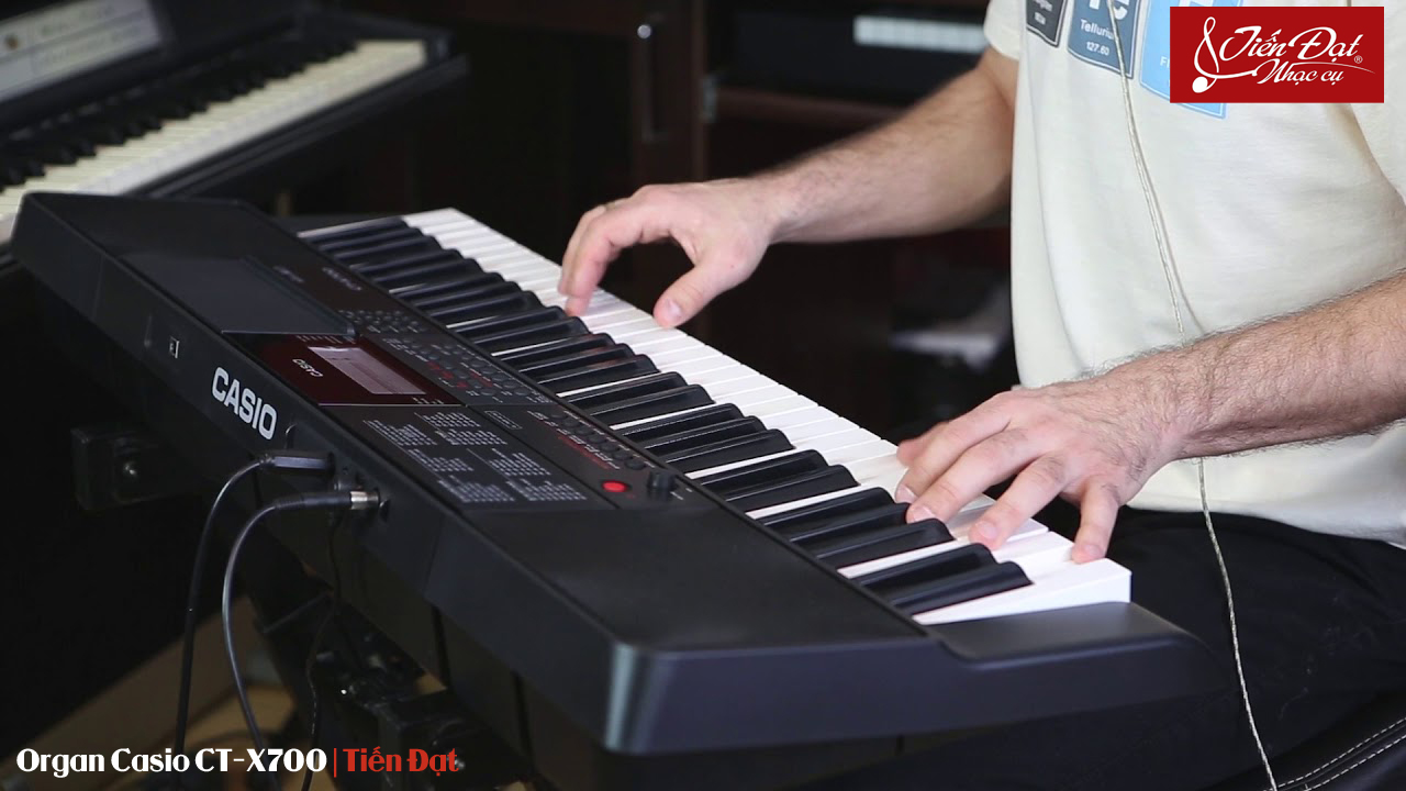 Casio CT-X700